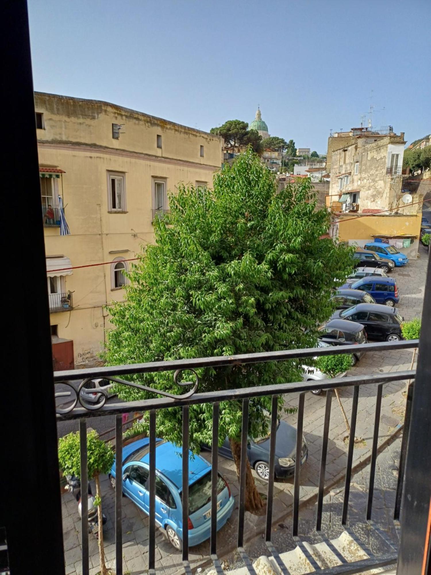 Ostello Napoli Town Esterno foto